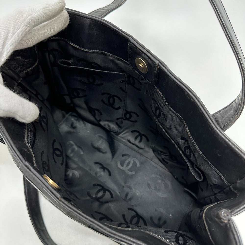 CHANEL Shoulder Bag enamel black Trip Luco co Women Used