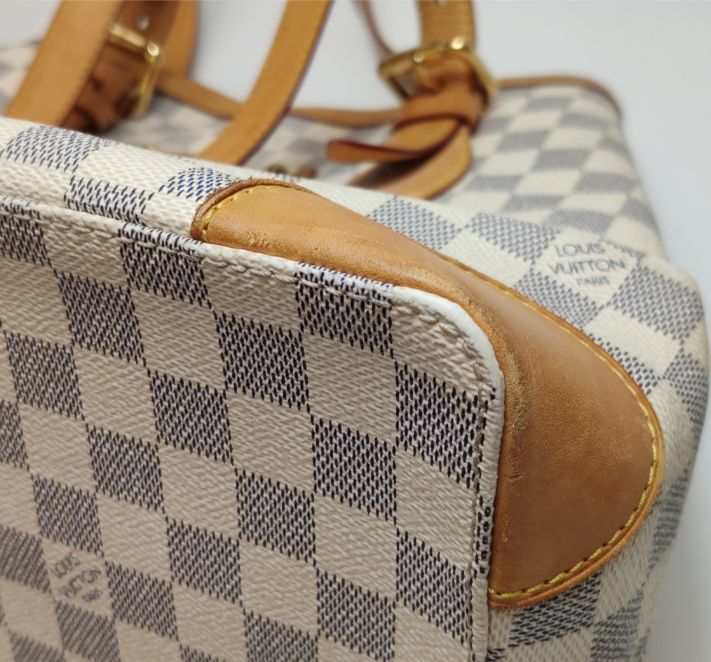 Preloved Louis Vuitton (LV)Hampstead MM Bag White 250203781048434