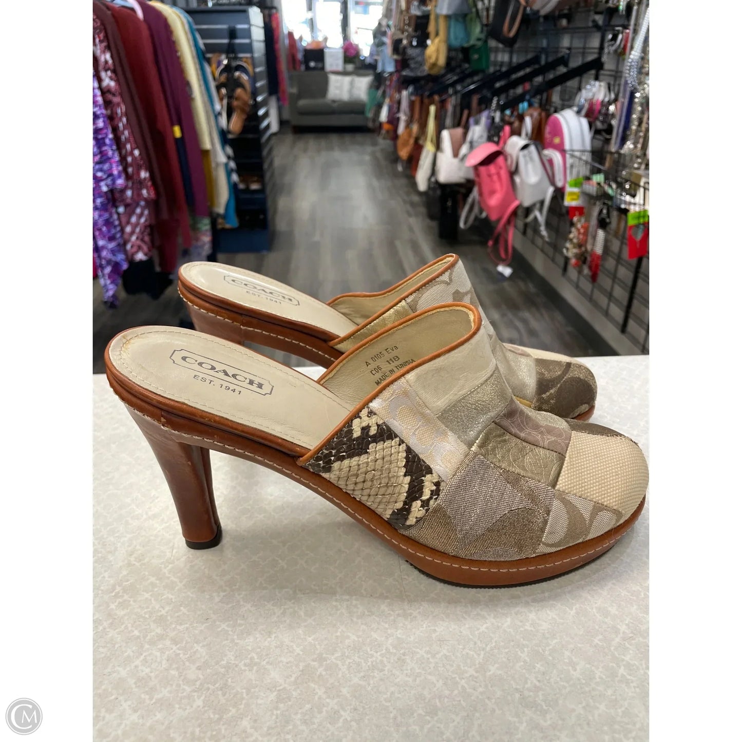 Shoes Designer By Coach In Tan, Size: 11