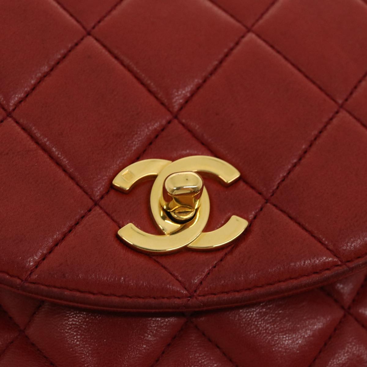 Top Quality Chanel Matelasse Chain Hand Bag Lamb Skin Red CC Auth 31892A
