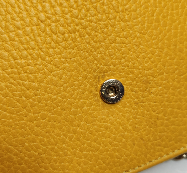 Preloved Gucci Crossbody Bag 19cm yellow 24111378942685