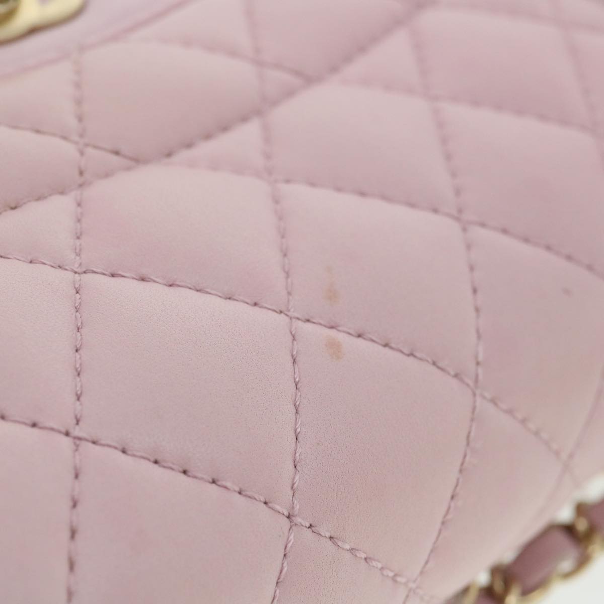 Top Quality Chanel Matelasse Turn Lock Chain Shoulder Bag Lamb Skin Pink CC Auth 32151A