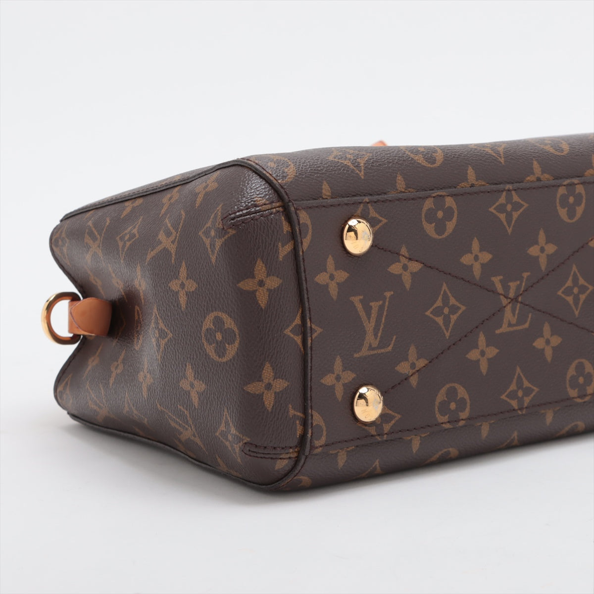LOUIS VUITTON Montaigne BB in Monogram M41055