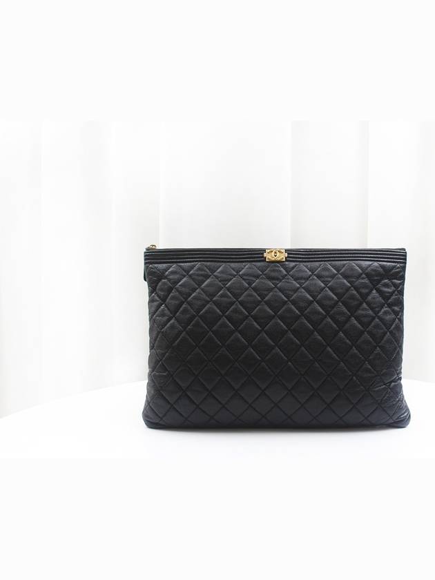 Boy Clutch Large Caviar Black Gold Plated 25th A84407 Chanel