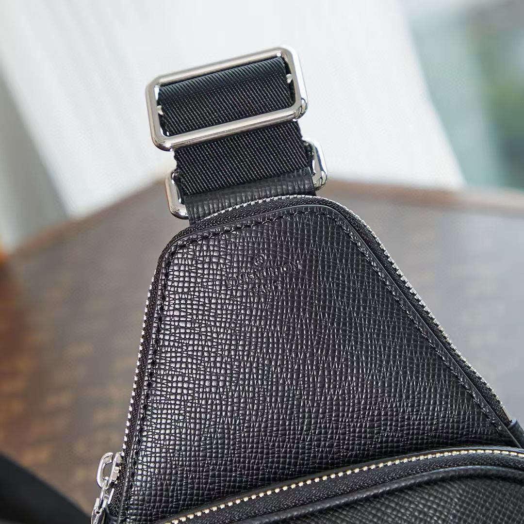 MBG077 Avenue Slingbag / 7.9 x 12.2 x 2.8 inches / HIGHEST QUALITY VERSION