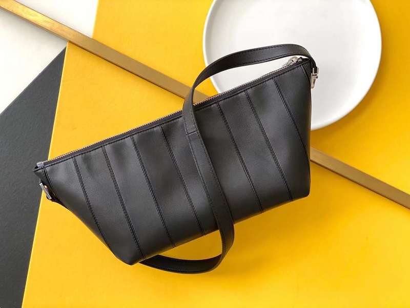 Yves Saint Laurent - Bags - The Wells Bags  174