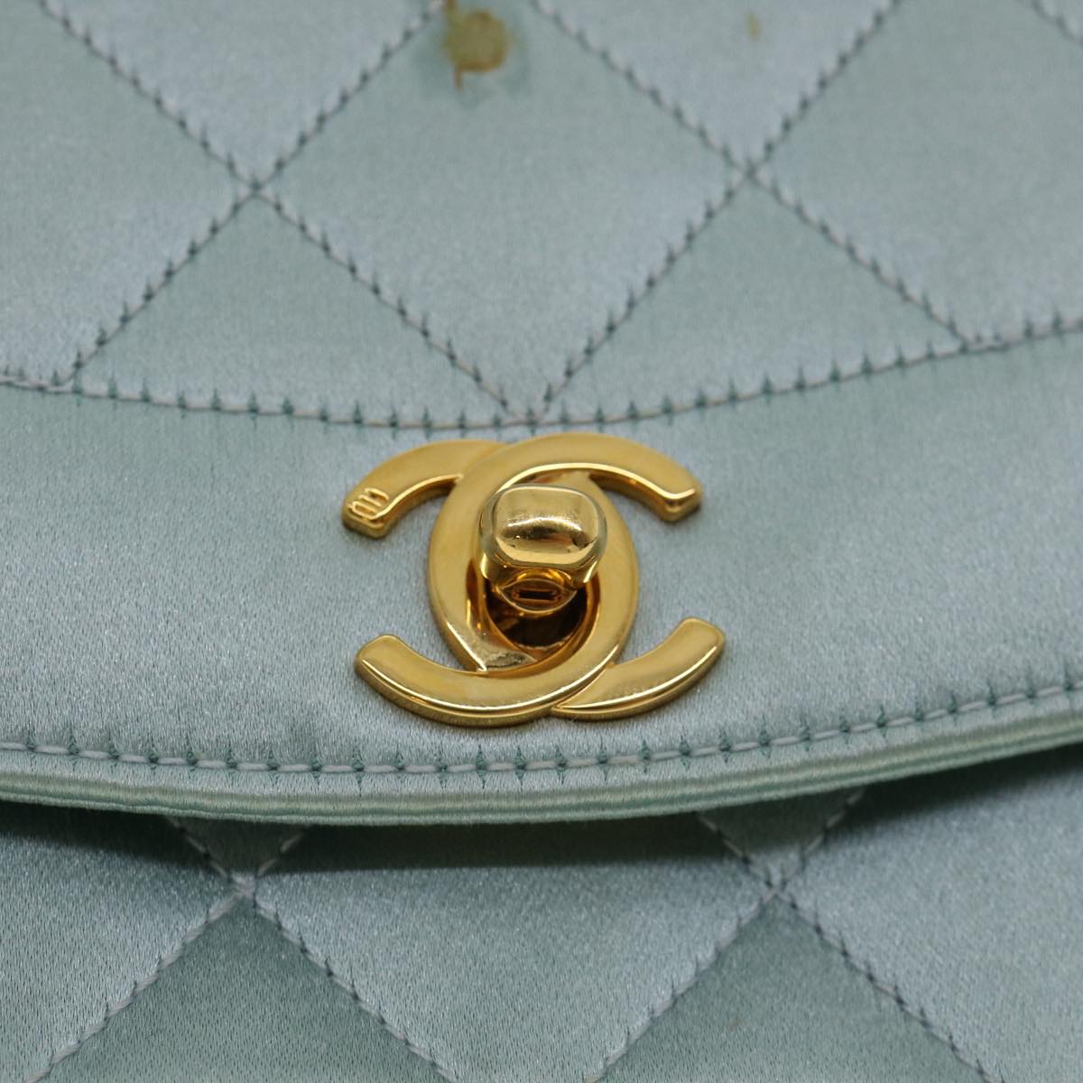 Top Quality Chanel Diana Matelasse Shoulder Bag Satin Light Blue CC Auth 33325A