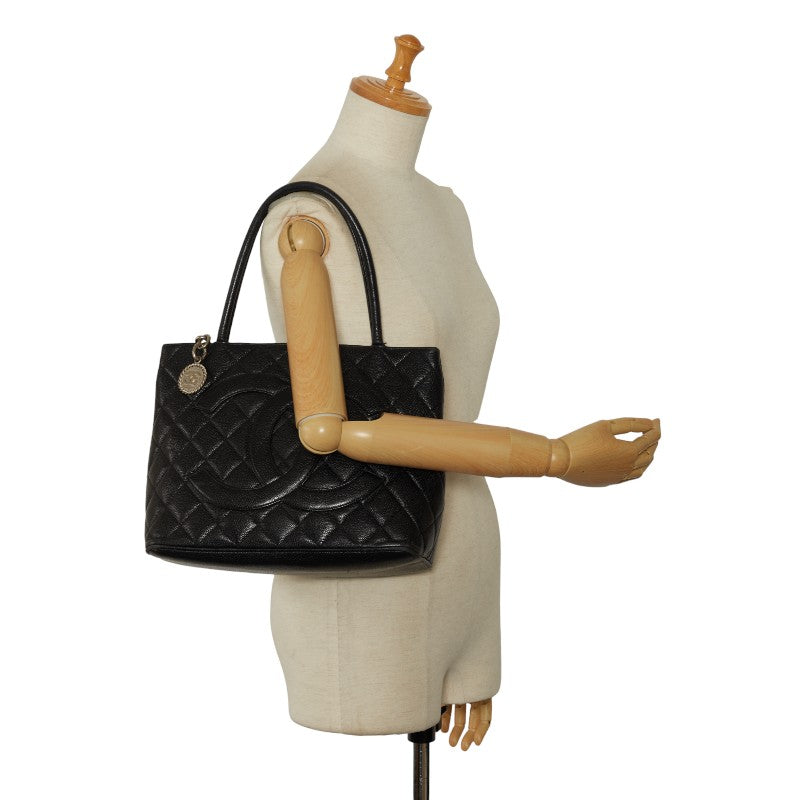 Chanel Matrases ing  Bag Black Caviar   Chanel