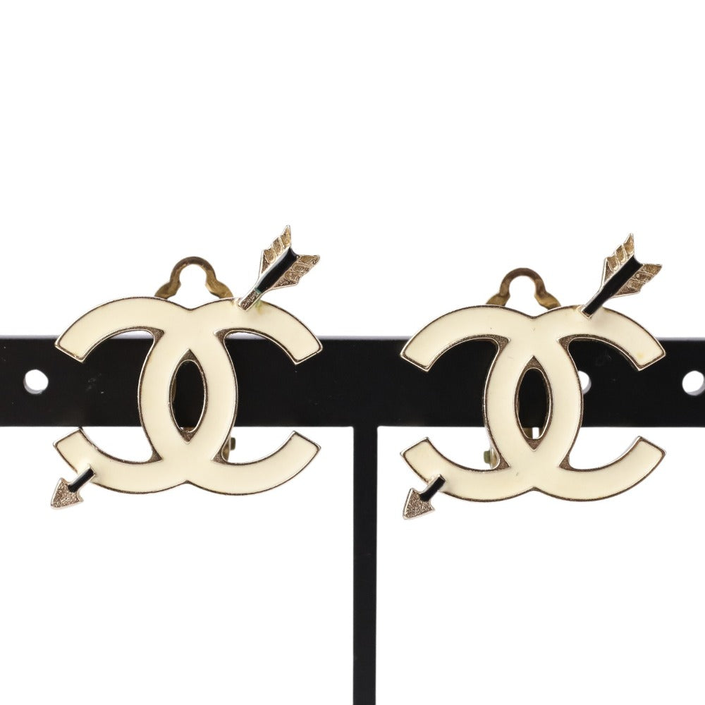 Chanel Coco Mark Arrow Earrings