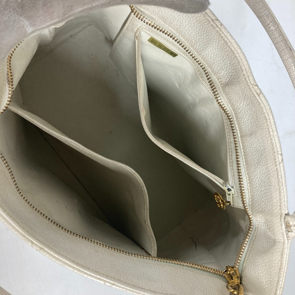 CHANEL Tote Bag A01804 Caviar skin white quilting matelasse CC COCO Mark Replica Tote