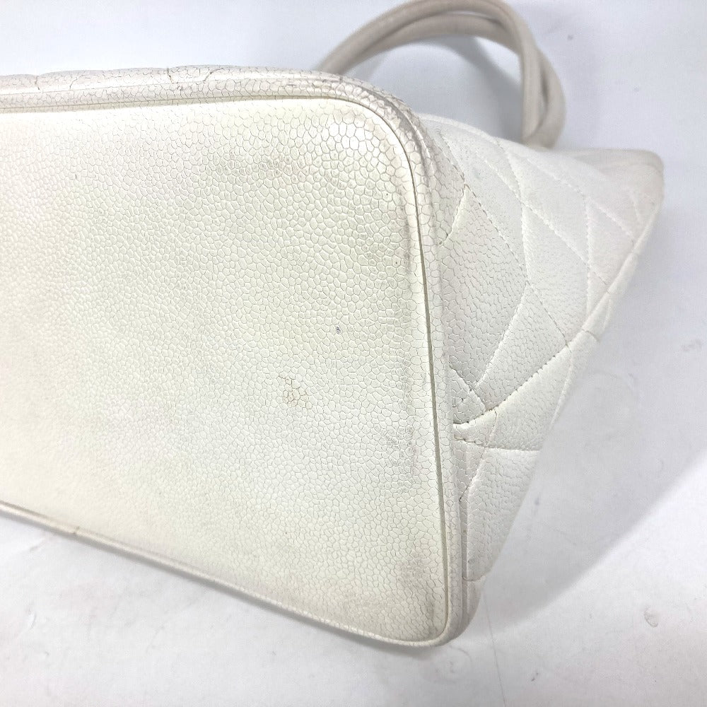 CHANEL Tote Bag A01804 Caviar skin white quilting matelasse CC COCO Mark Replica Tote