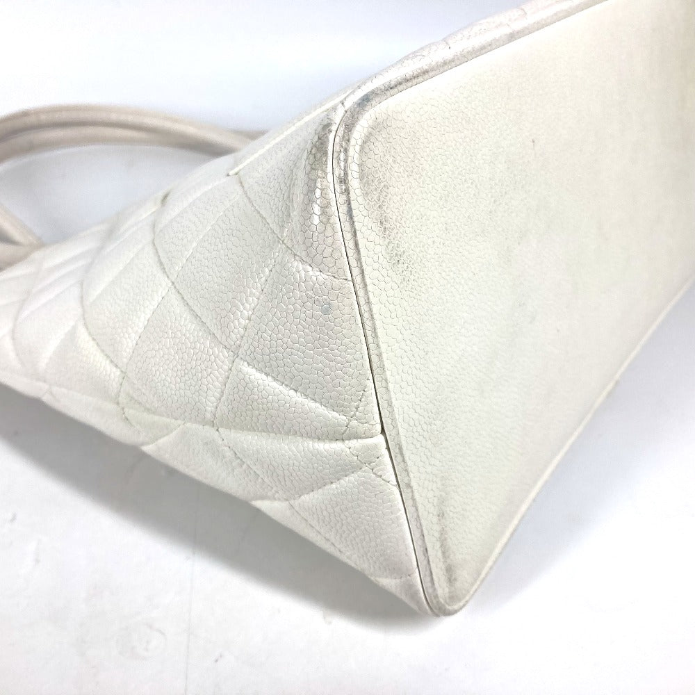 CHANEL Tote Bag A01804 Caviar skin white quilting matelasse CC COCO Mark Replica Tote