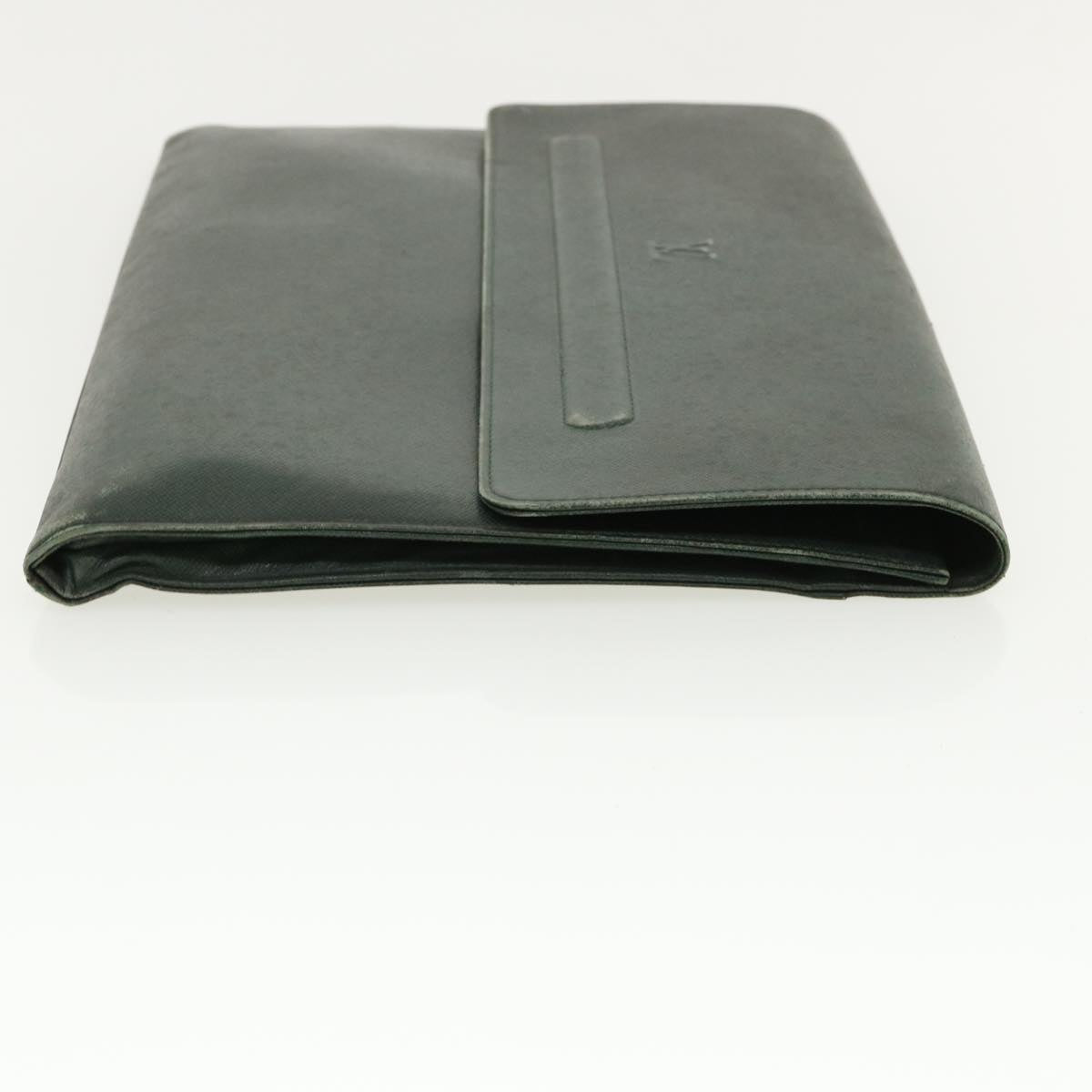 LOUIS VUITTON Taiga Clutch Bag Epicea LV Auth 35910