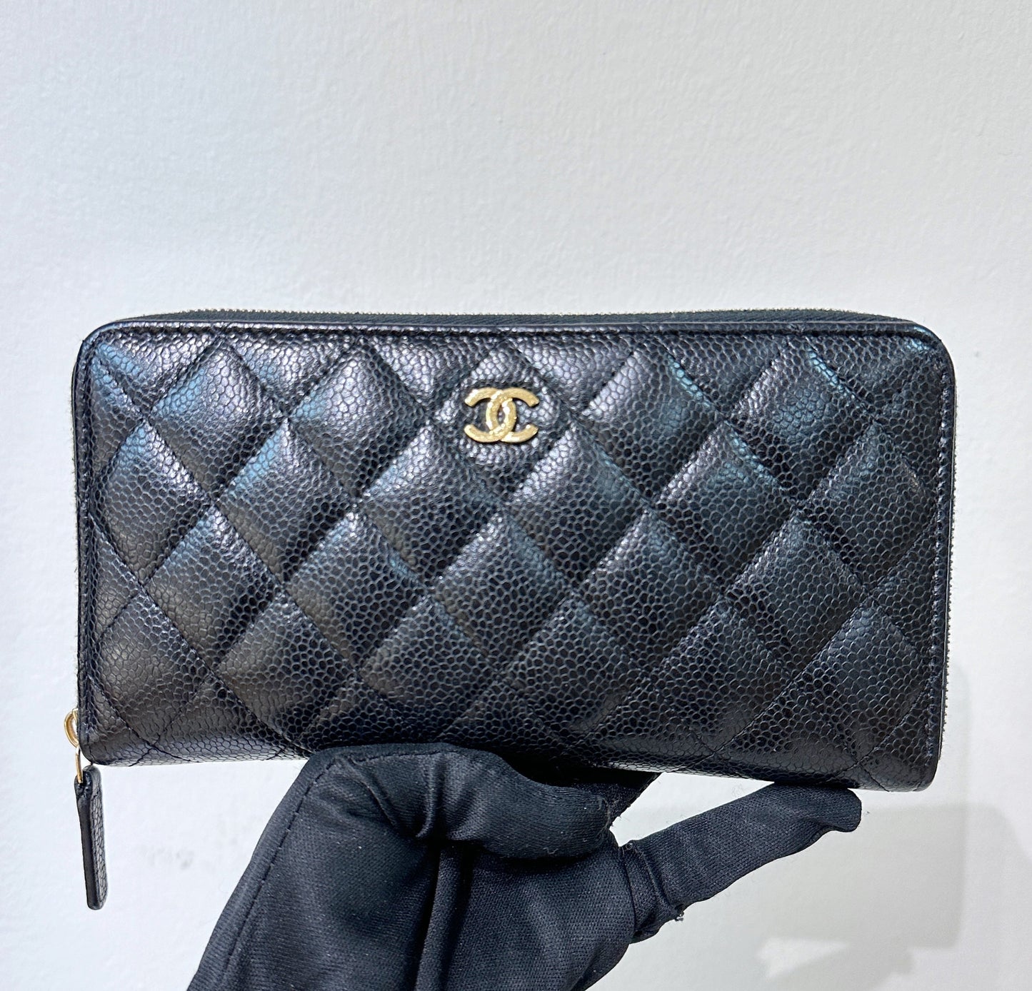 Chanel Caviar Long Zip Wallet Black