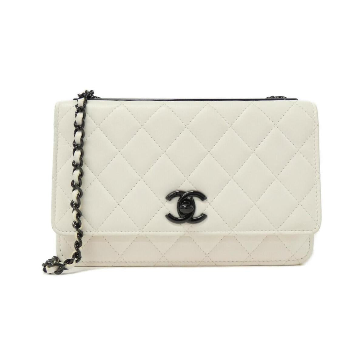 Chanel 80982 Chain Wallet