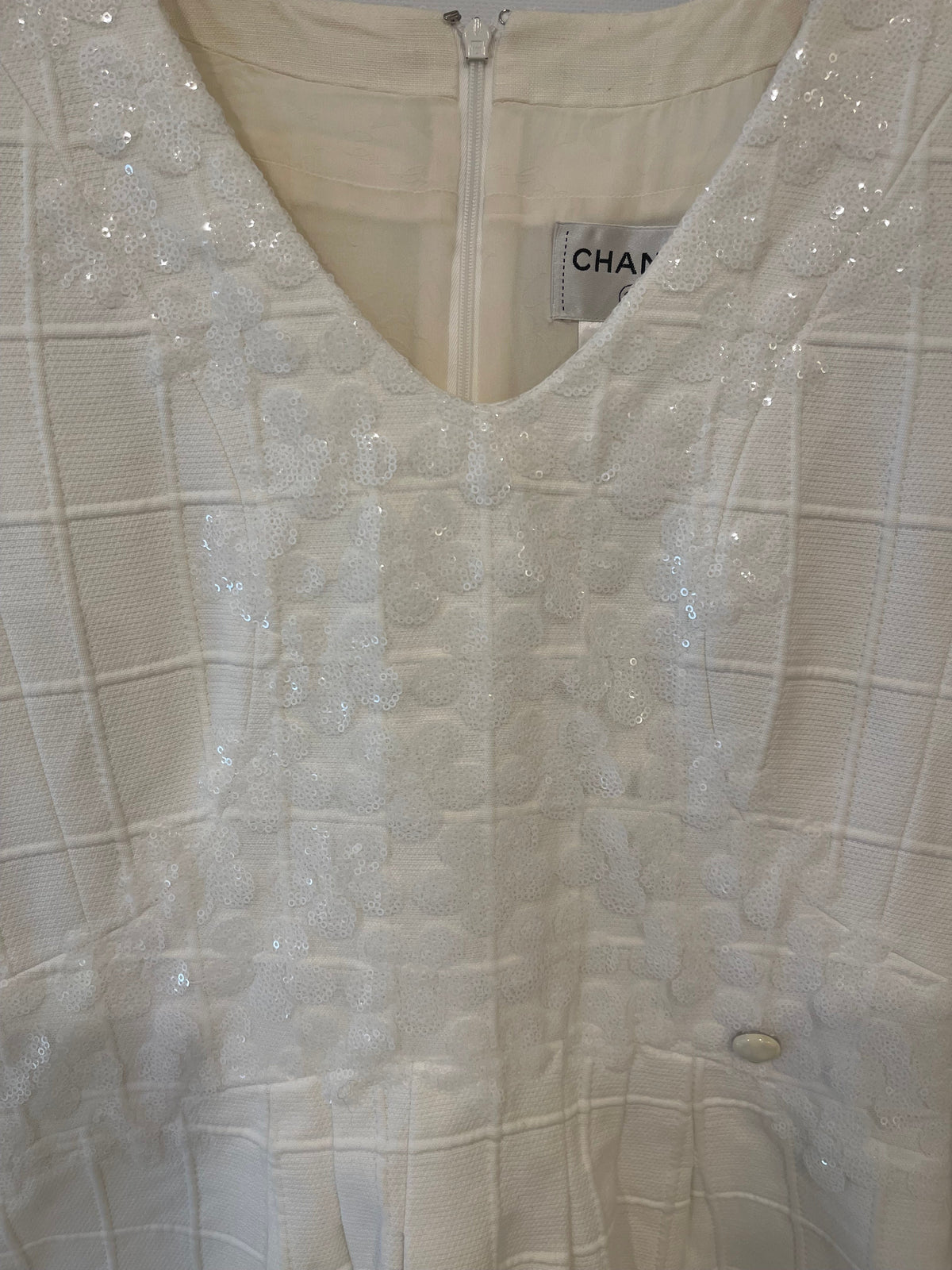 Chanel White Mini Dress With Floral Sequin Detail Size FR 42 (UK 14)