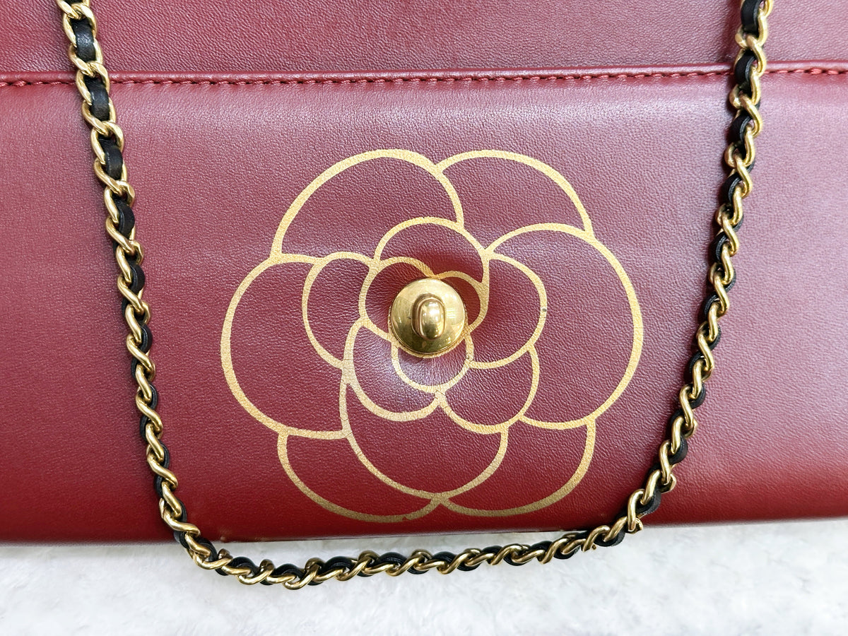 Chanel Pre-owned Classic Flap Gabrielle Brasserie Menu Clutch Burgundy and Black Lambskin Antique GHW 2163 holo card