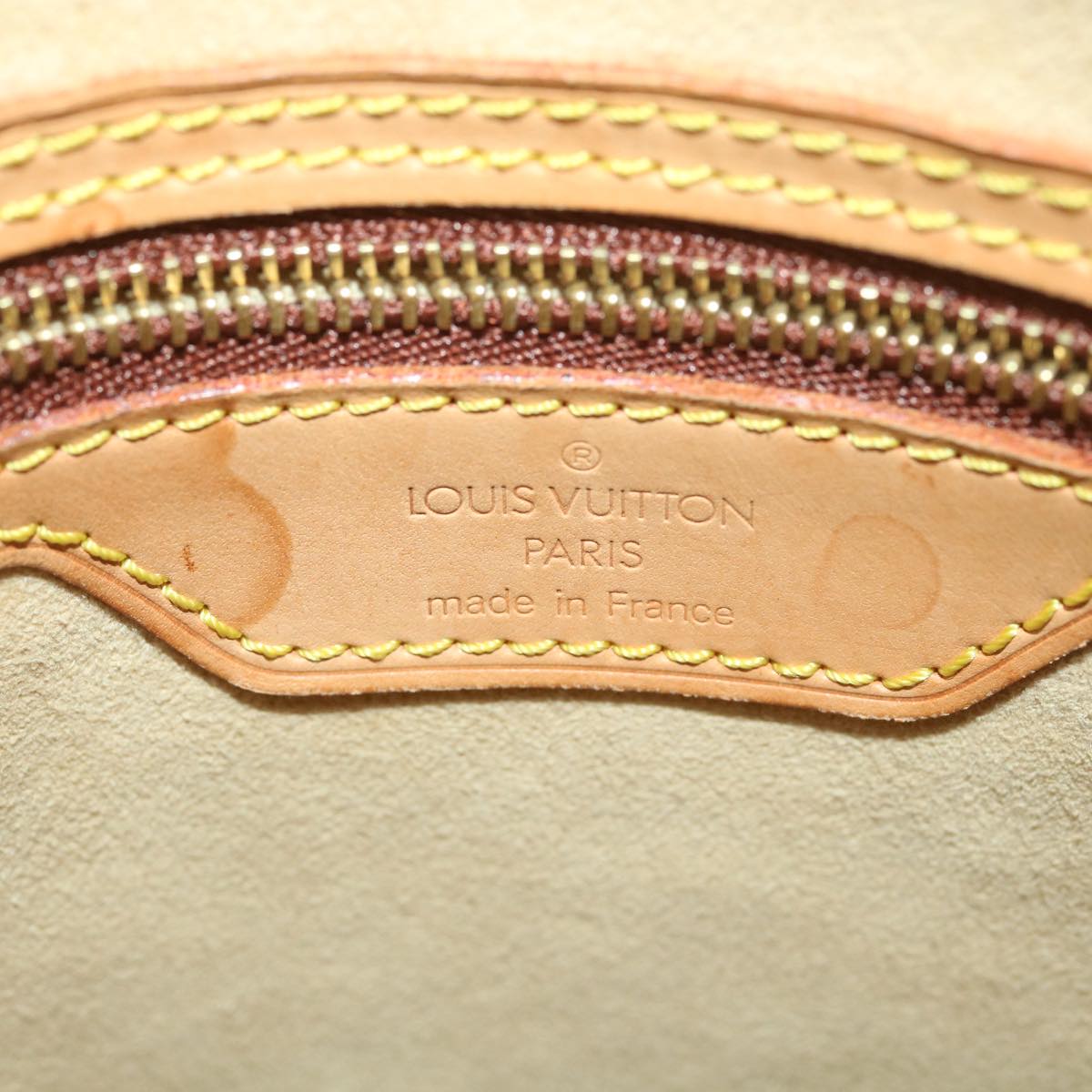 LOUIS VUITTON Nomad Leather Bucket PM Shoulder Bag Beige M85001 LV Auth 37608