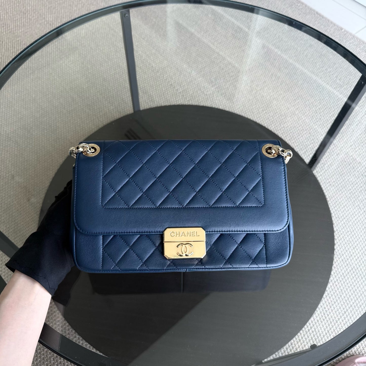 Chanel Chic With Me Medium - Lambskin Quilted 25CM Navy Blue Gold Hardware Series 18