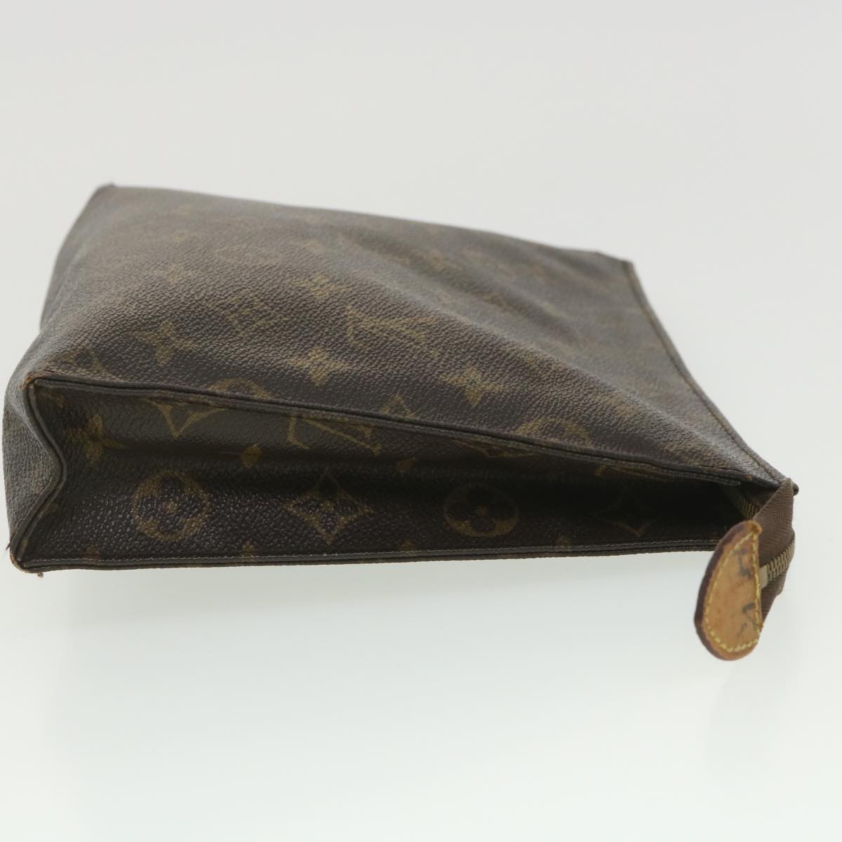 LOUIS VUITTON Monogram Poche Toilette 26 Pouch M47542 LV Auth 38575
