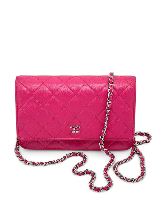 Chanel - Wallet en chain fuchsia