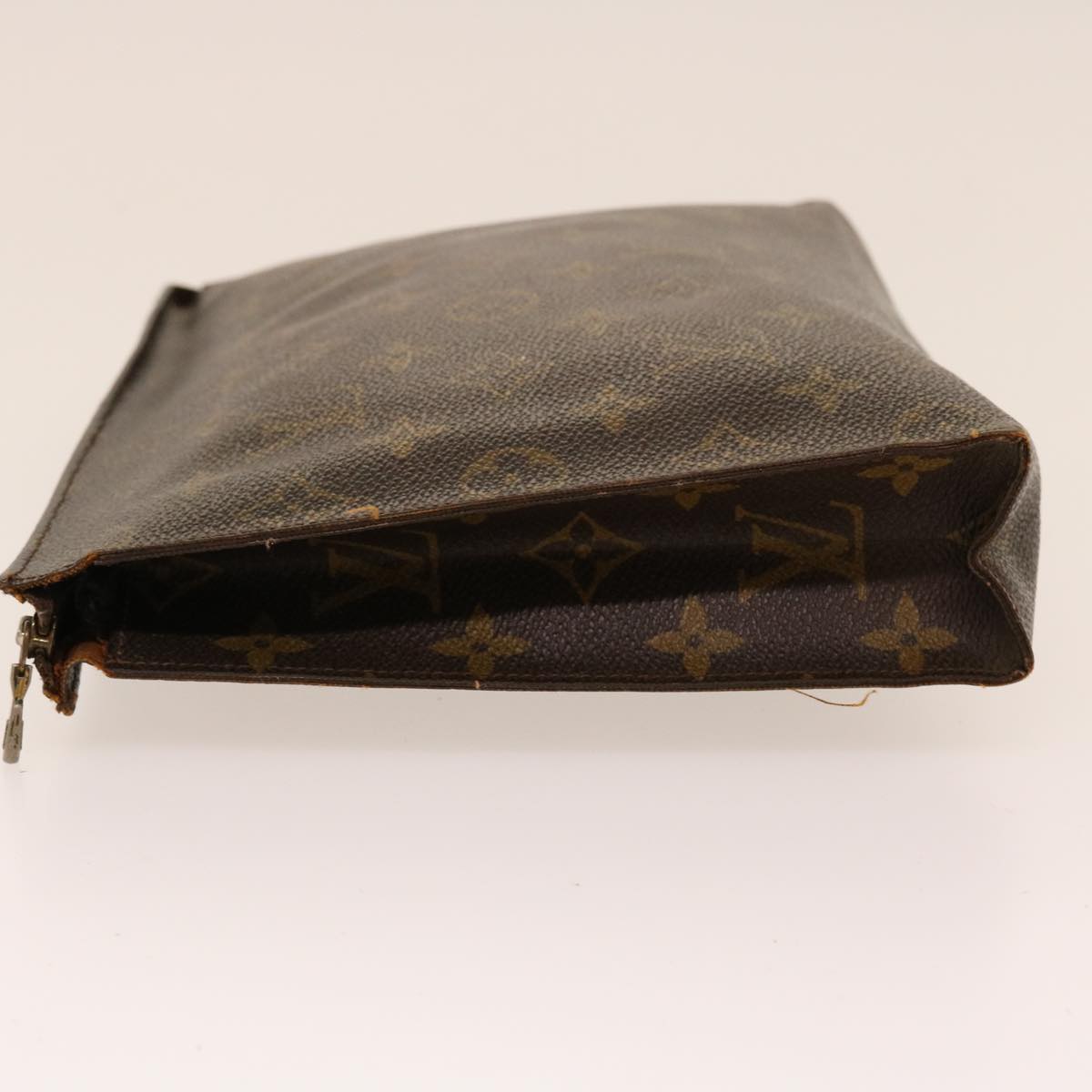 LOUIS VUITTON Monogram Poche Toilette 26 Pouch M47542 LV Auth 38865