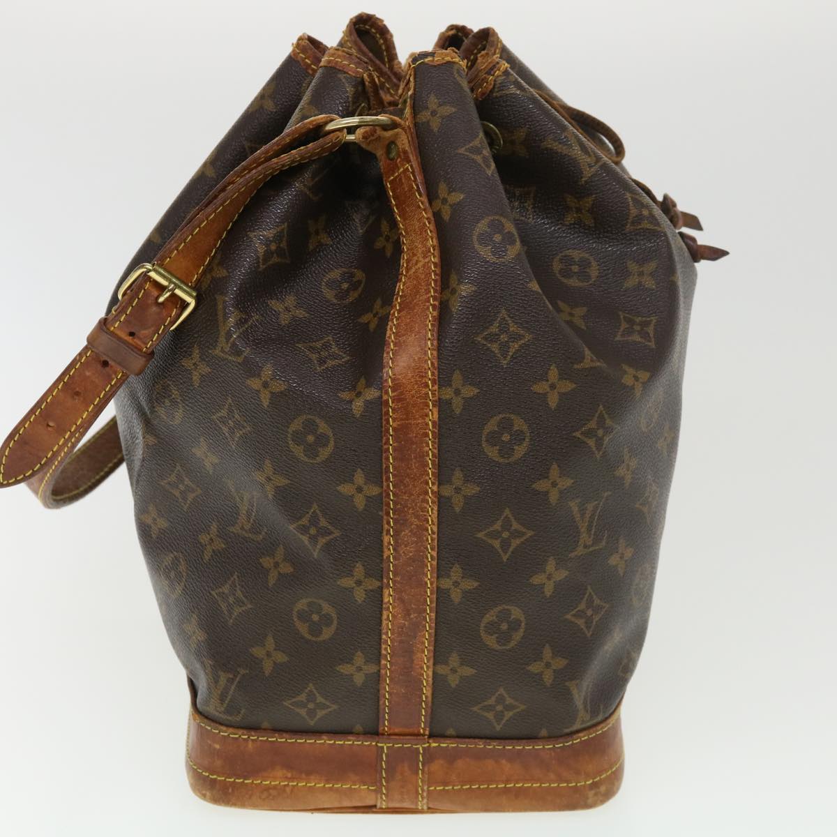 LOUIS VUITTON Monogram Noe Shoulder Bag M42224 LV  39084