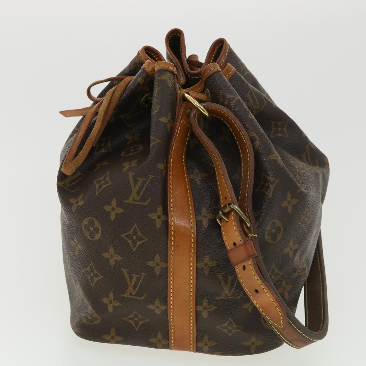 LOUIS VUITTON Monogram Petit Noe Shoulder Bag M42226 LV  39246