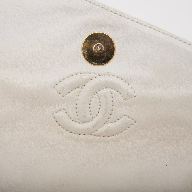 Chanel Matrasse Double Flap Chain Shoulder  Fringes Strow Material   BeigeWhite  Shoulder Bag Mini Shoulder Bag  Bag Hybrid 【French】【 Ship】 Himalan Bookstore Online