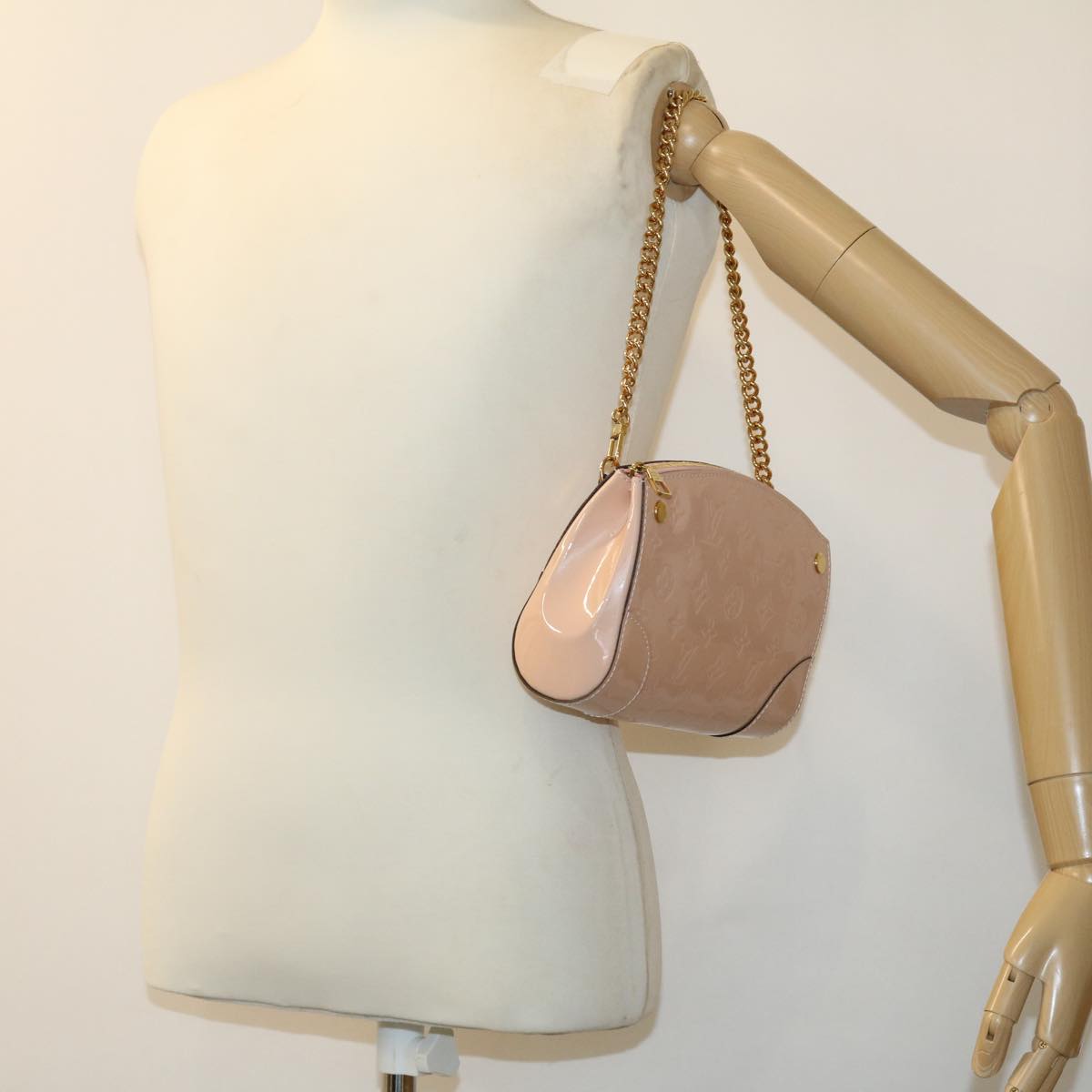 Louis Vuitton Santa Monica Shoulder Bag