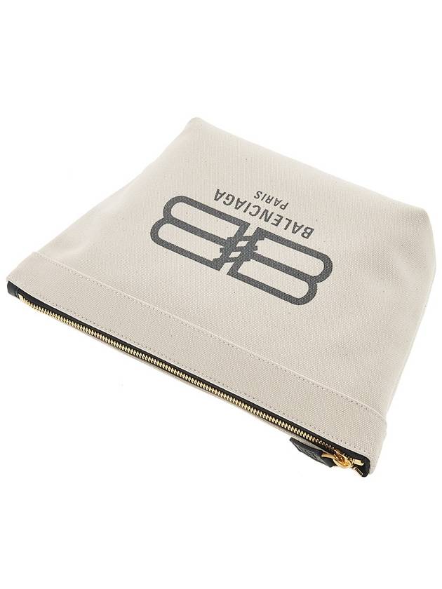 Luxury Balenciaga  Logo Print Jumbo Pouch Bag Ivory