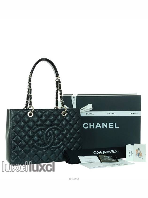 women shoulder bag Chanel