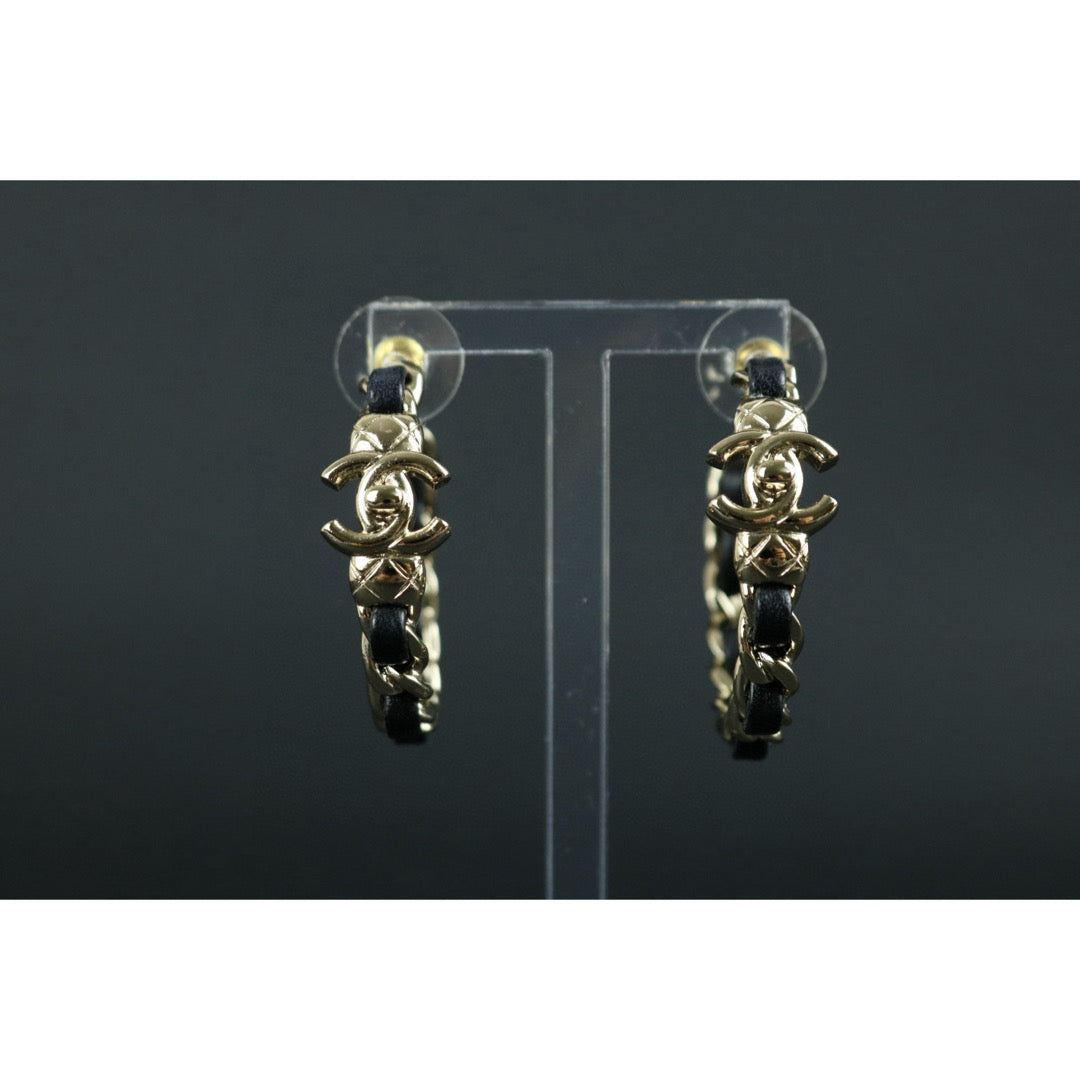 Excellent（Rank SA）｜ CHANEL Coco Mark Leather chain Earrings｜W25030117