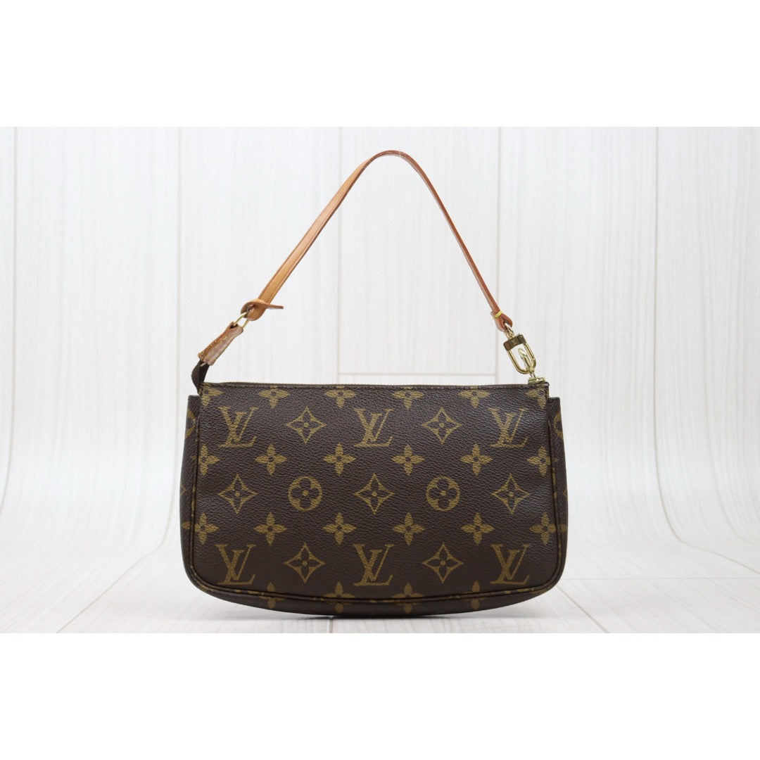 Good ( Rank AB)｜LV Monogram Pochette Accessoires Vintage Model｜25013111