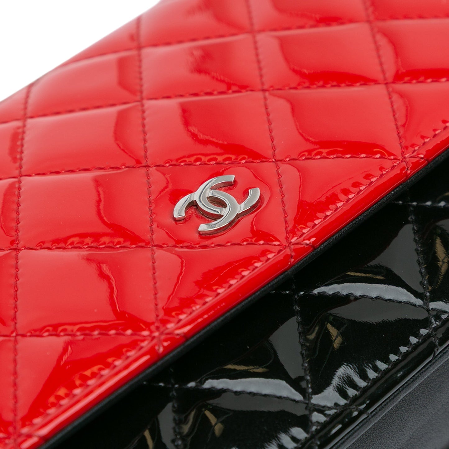 Red Chanel CC Bicolor Quilted Patent Wallet on Chain Crossbody Bag