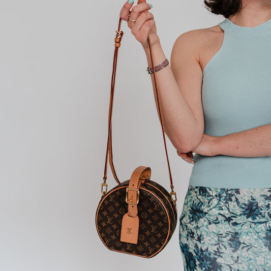 Louis Vuitton Monogram Petite Boîte Chapeau DR3195