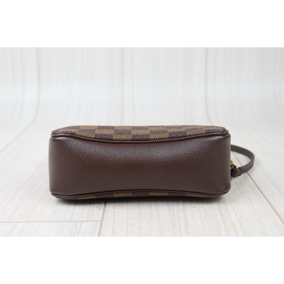 Very Good ( Rank A)｜ LV Damier Truth make up ｜24080113