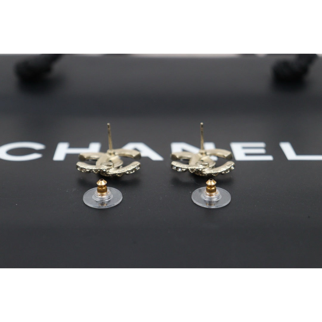Very Good ( Rank A) ｜CHANEL 20K COCO Mark Diamond Earrings ｜V25052511