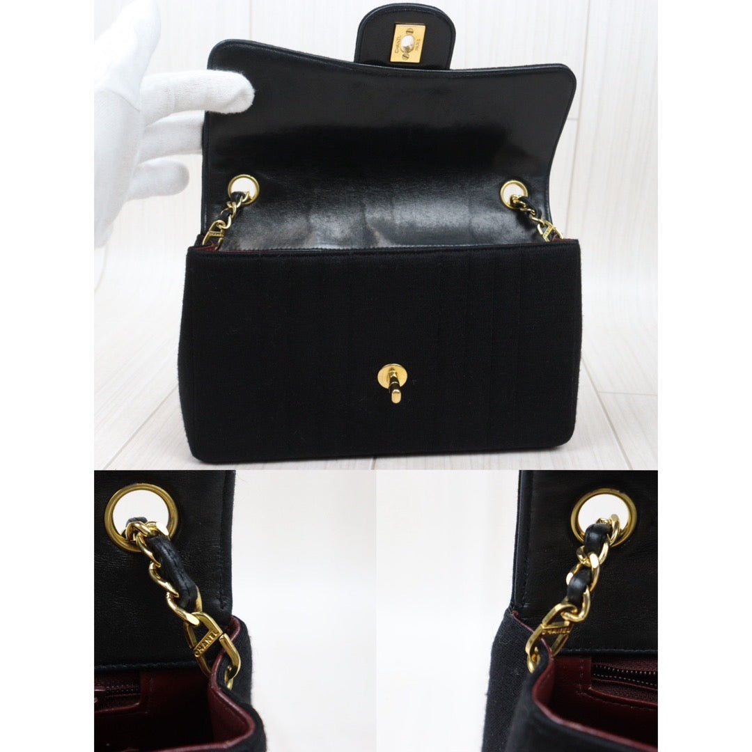 Rank AB ｜ CHANEL Canvas Baguette 23 Shoulder Bag Black Made In 2006-2008Year｜ P24061142