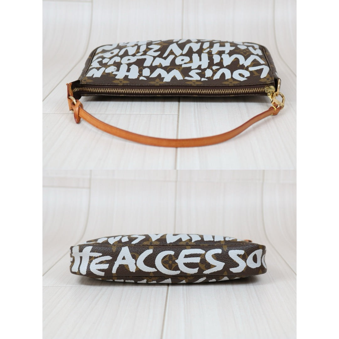Good ( Rank AB) ｜ LV Spring Summer Collection Monogram Graffiti Pochette Accessoires ｜S24091902