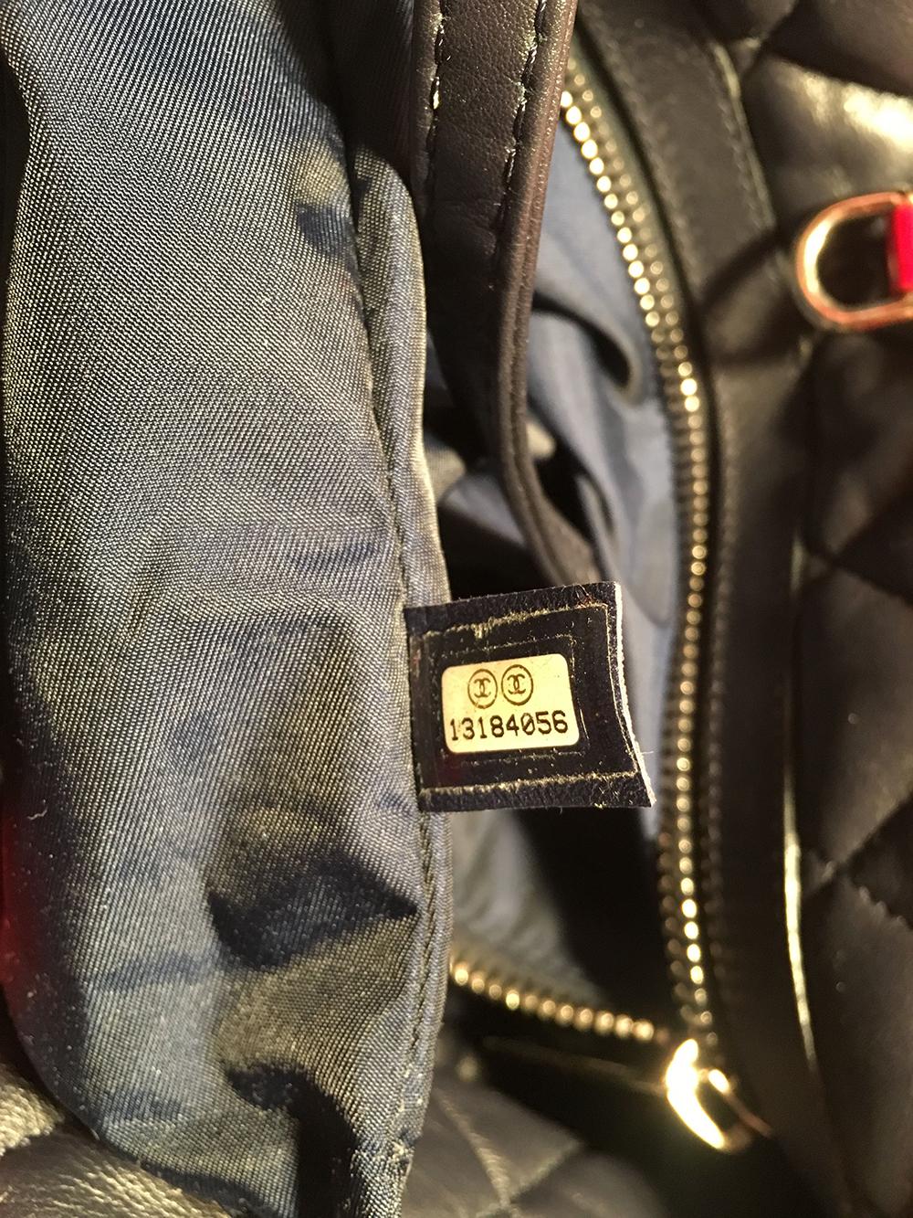 CHANEL Red and Navy Puffy Leather Cocoon Tote Bag