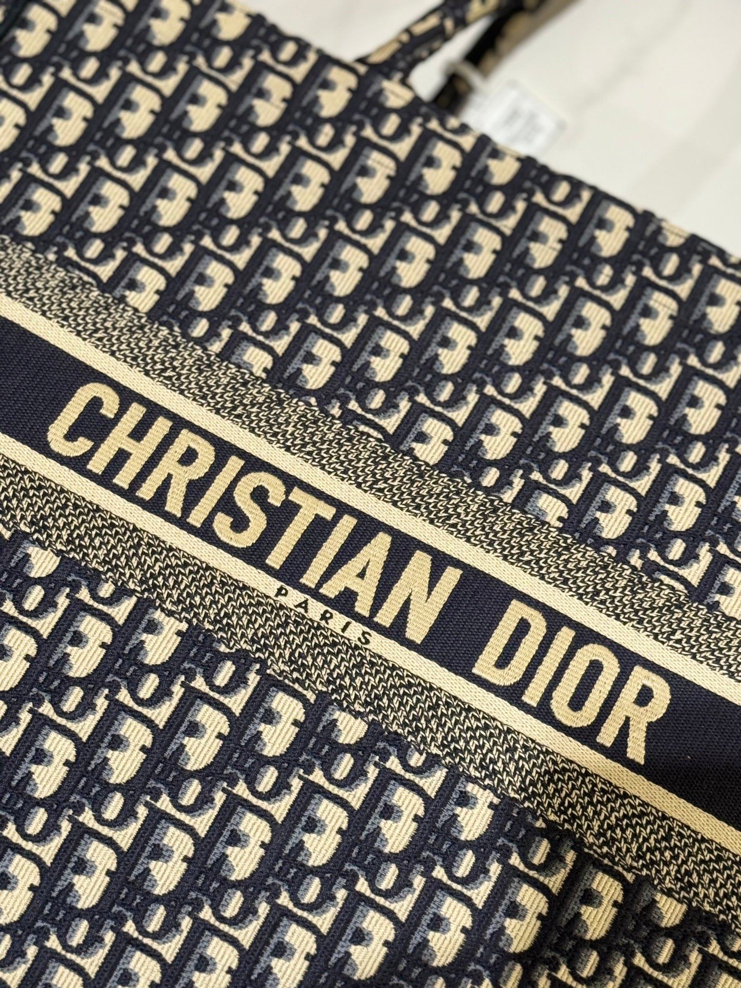DIOR BOOK TOTE LARGE SIZE