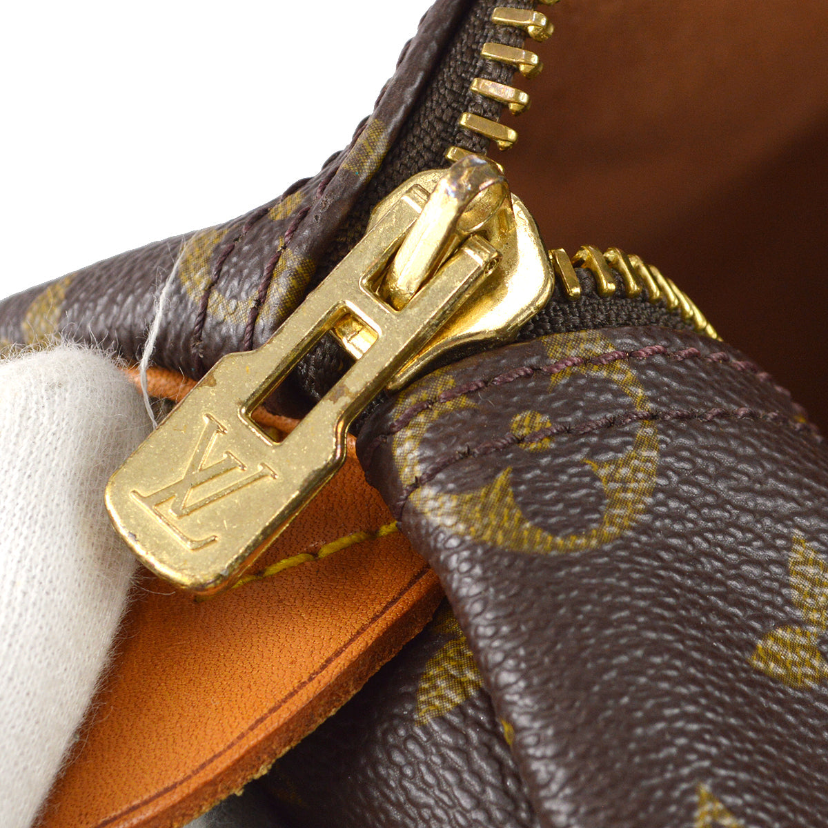 Louis Vuitton 1989 Monogram Keepall 50 M41426