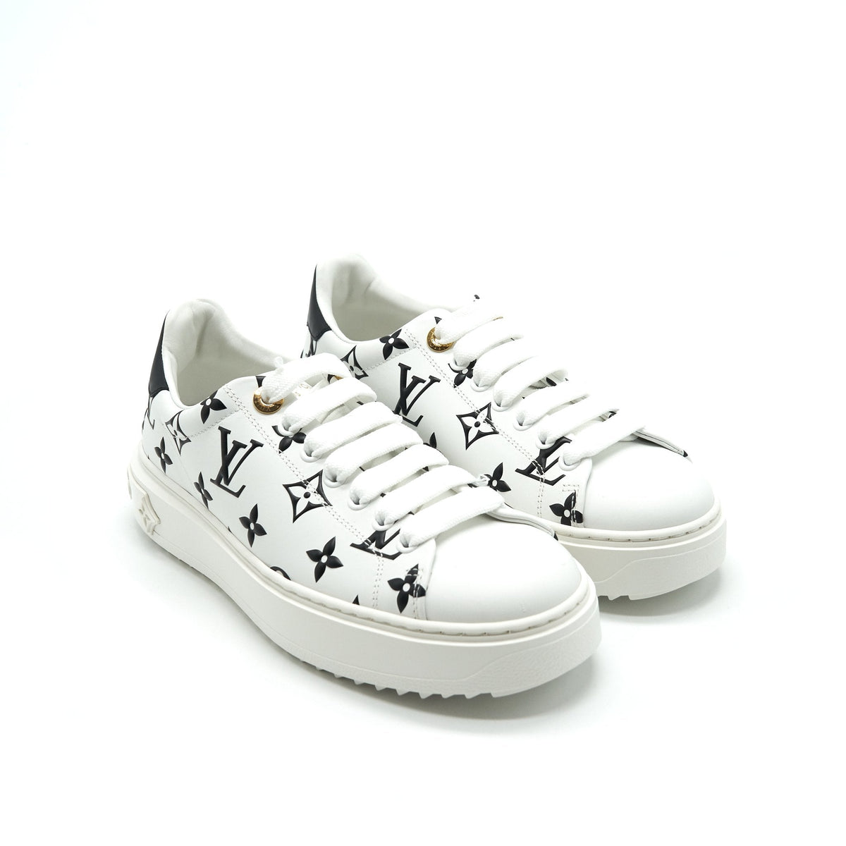 Louis Vuitton time Out Sneaker size 37
