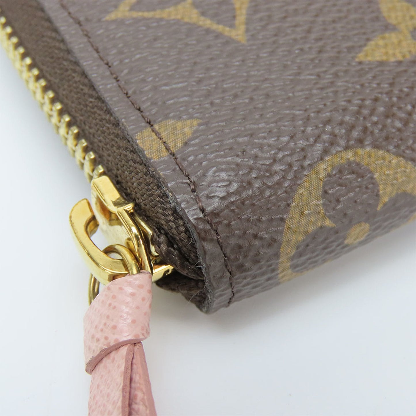 Louis Vuitton pink Rose Ballerine Monogram Long Wallet (Bi-Fold)