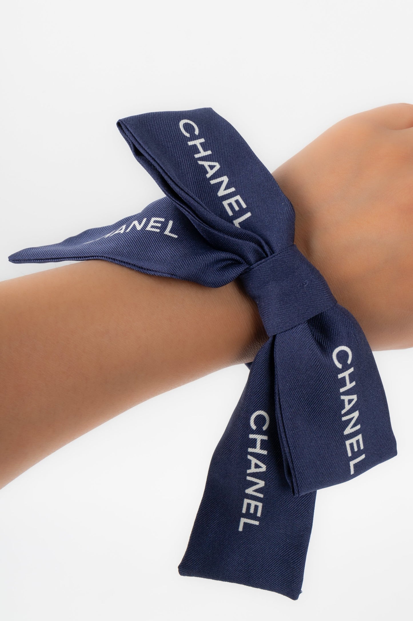 Accessoire de tête Chanel
