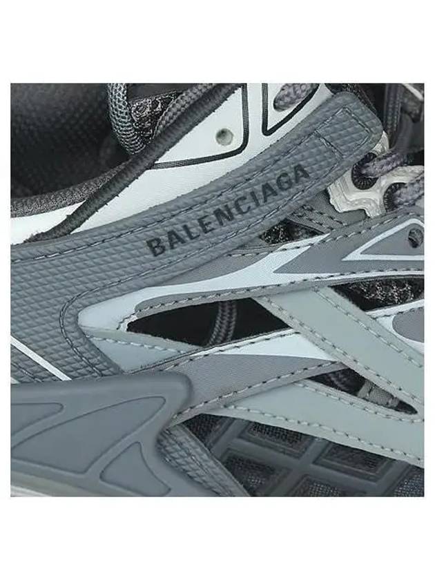 Luxury Balenciaga  568614 Multi color Track 2 Men s Sneakers 41 265