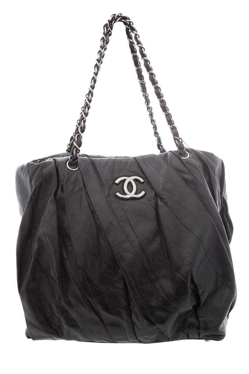 Chanel 2009 Black Twisted Tote HandBag
