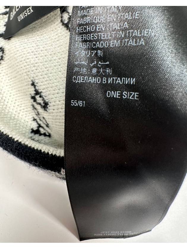Luxury Balenciaga  Beanie OS