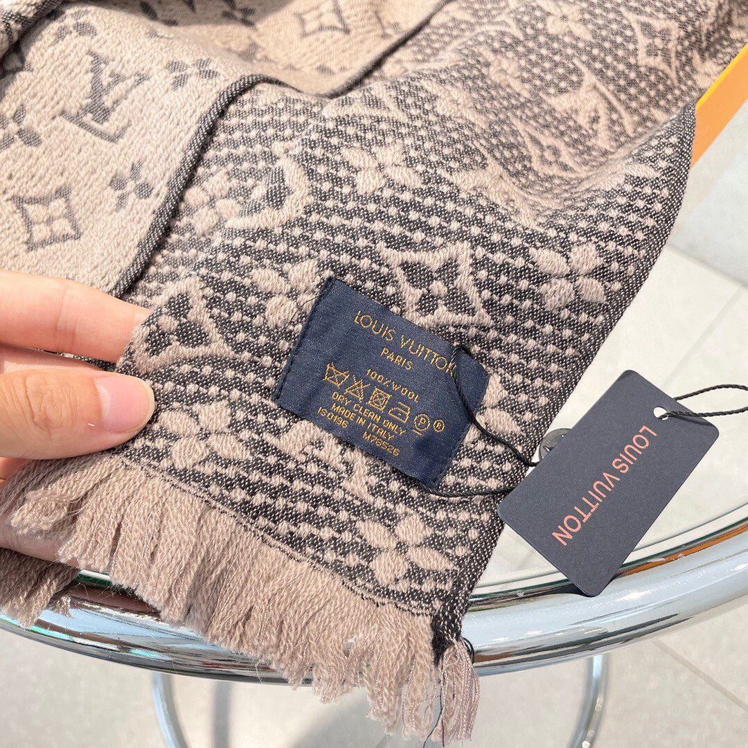 Louis Vuitton scarf
